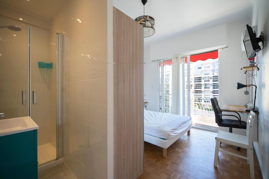 Appartement Avec 4 Chambres Doubles - Proche De La Mer, Des Transports Et De La Promenade Des Anglais نيس المظهر الخارجي الصورة